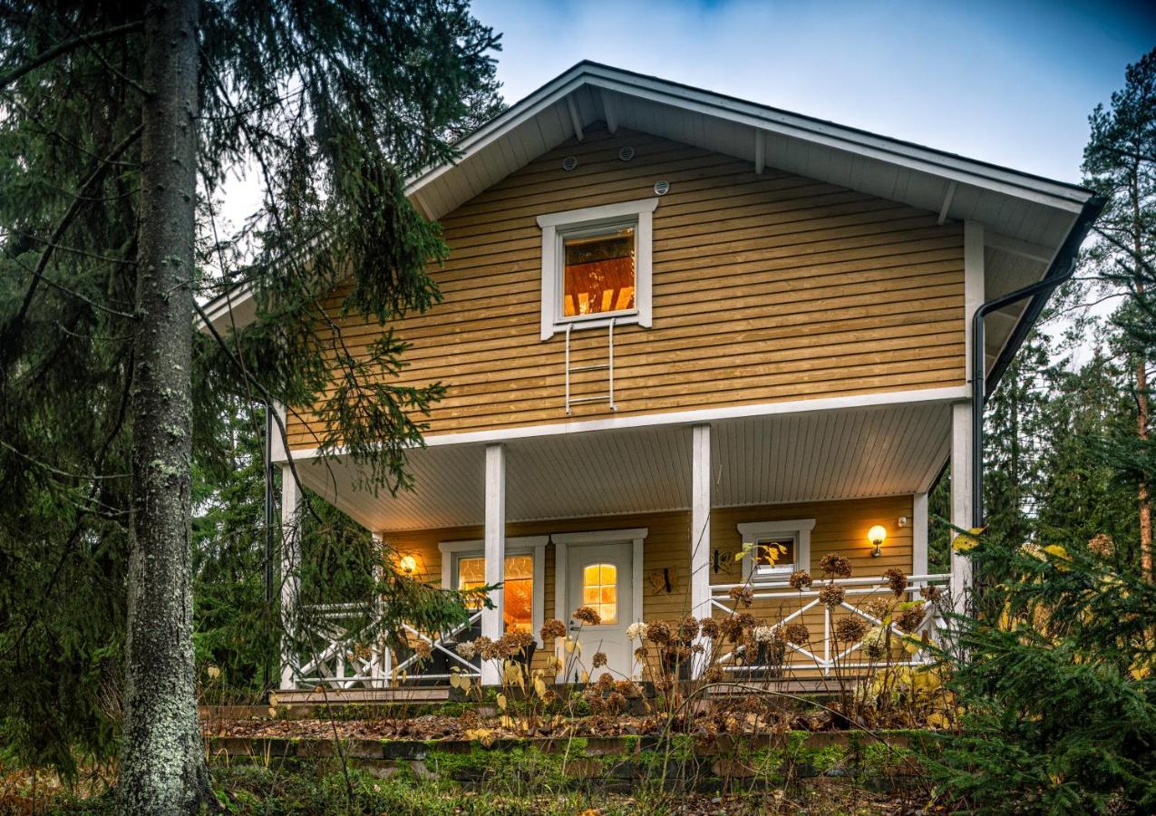 Villa Juhlamenot Oy Soderkulla  Exterior foto